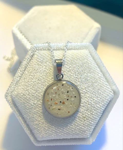 Ash necklace - Circle